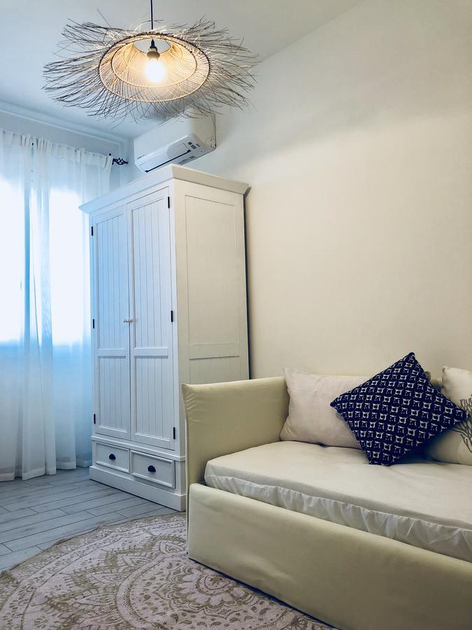 Residence Mar Mediterraneo 夸尔图-圣埃莱娜 外观 照片