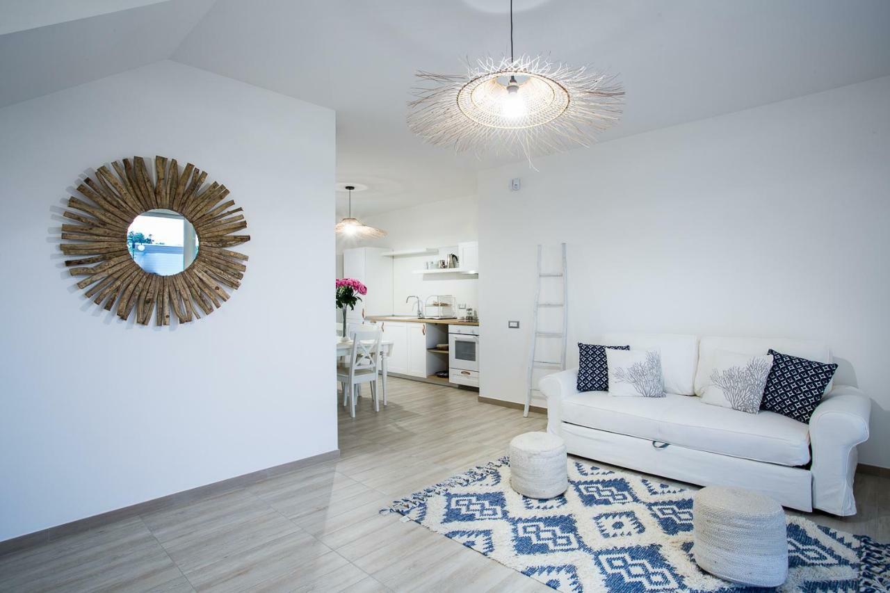 Residence Mar Mediterraneo 夸尔图-圣埃莱娜 外观 照片