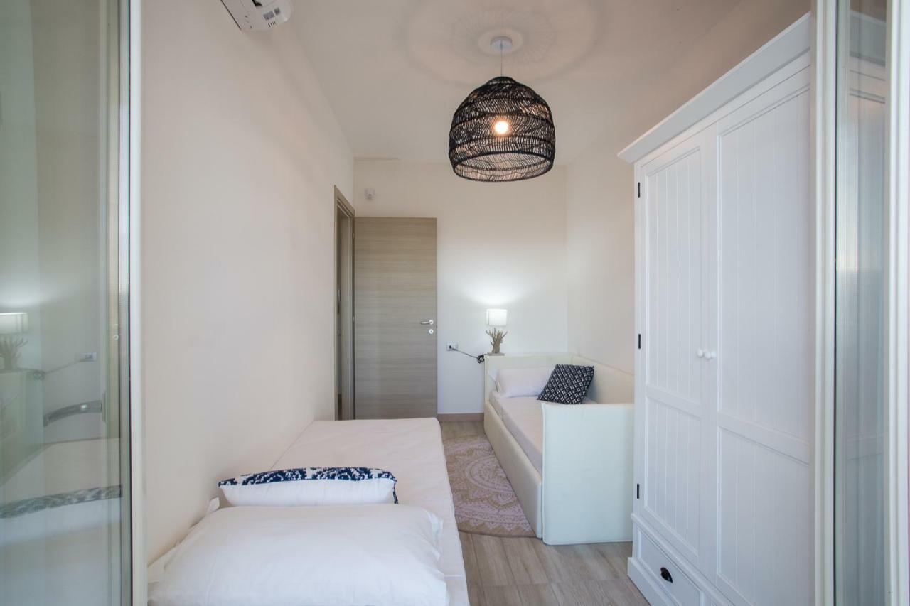 Residence Mar Mediterraneo 夸尔图-圣埃莱娜 外观 照片